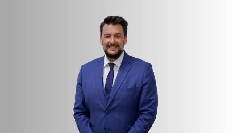 Sebastian Schäffer: Zadržování vlivu Ruska: mezinárodní spolupráce, rozšíření EU a strategická autonomie Evropy